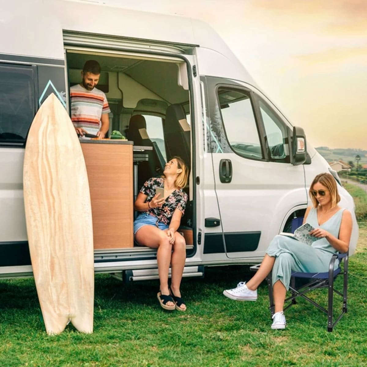 Portable director chair for outdoor camping