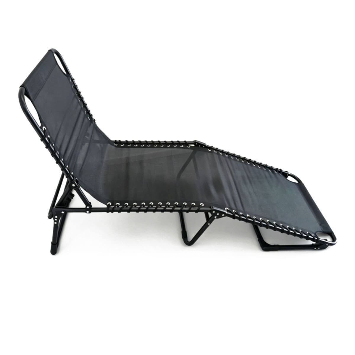 Lounge chair with detachable pillow