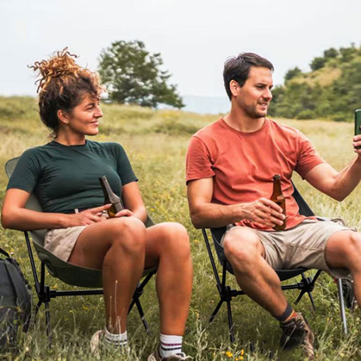 Folding portable backpack chair