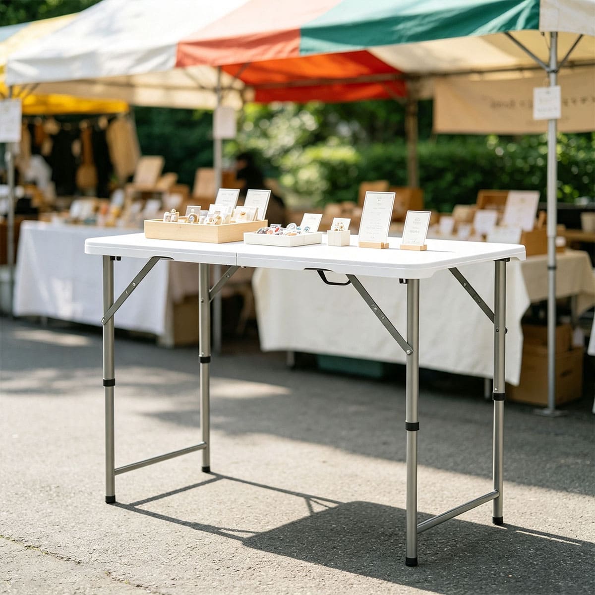 Adjustable folding half table
