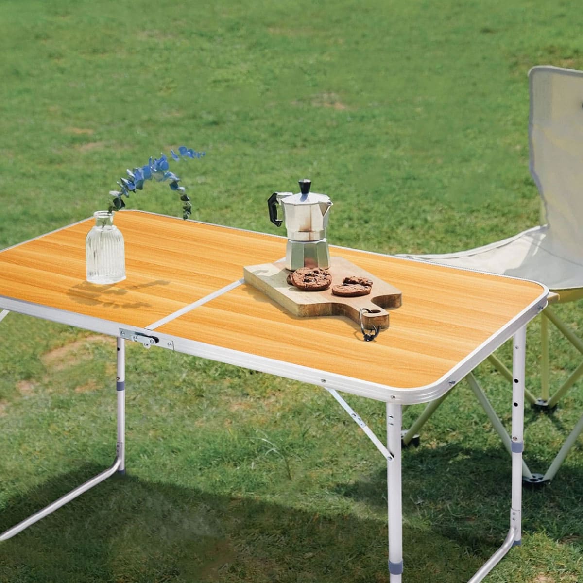 Fold-in-Half Utility Table