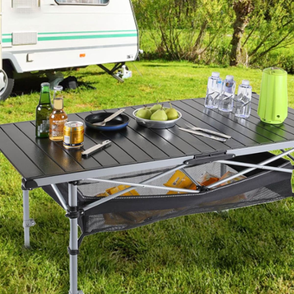 Adjustable aluminum camping table