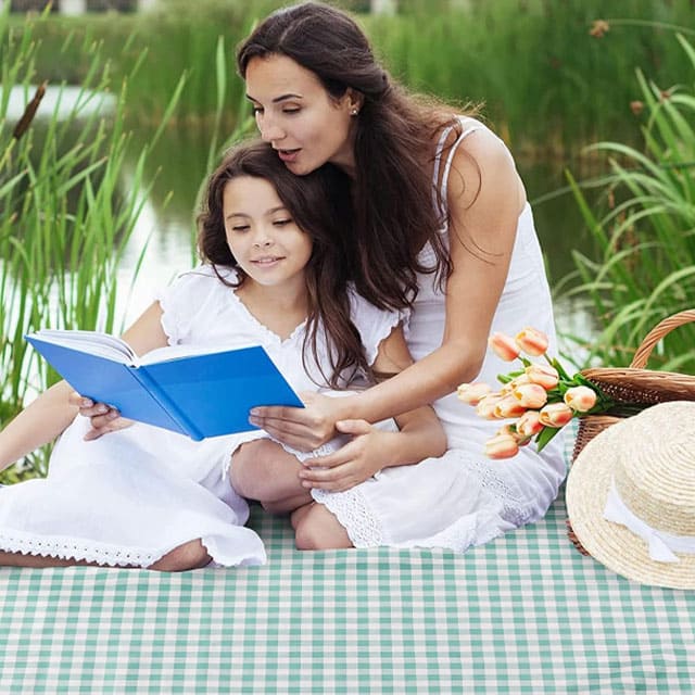 Outdoor Waterproof Oxford Cloth Picnic Mat