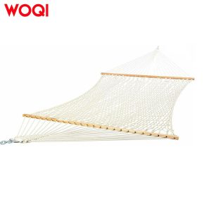 Outdoor Travel Wooden Stick Cotton Rope Hammock
