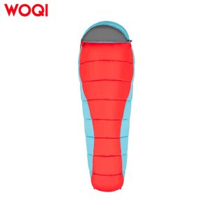Warm sleeping bag against cold