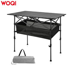 Folding table with adjustable height